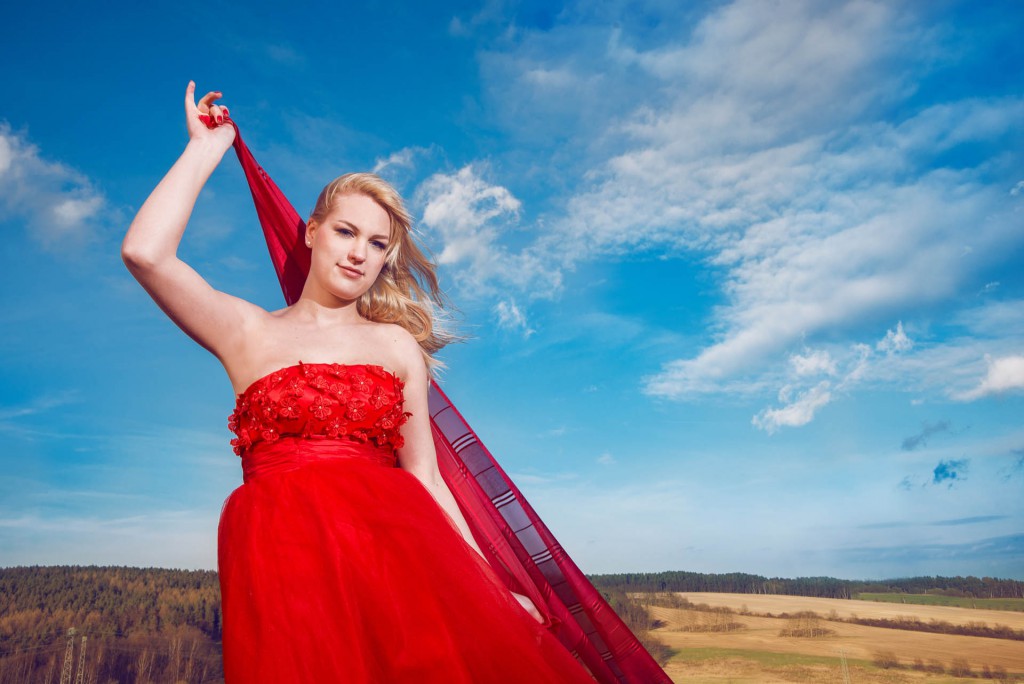 1403 Fashion rotes Kleid Christoph Gorke Photography-004